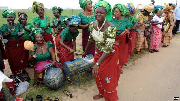 Women dance to celebrate the arrival of Nigerian President Goodluck Jonathan in Port Harcourt - 14 May 2010