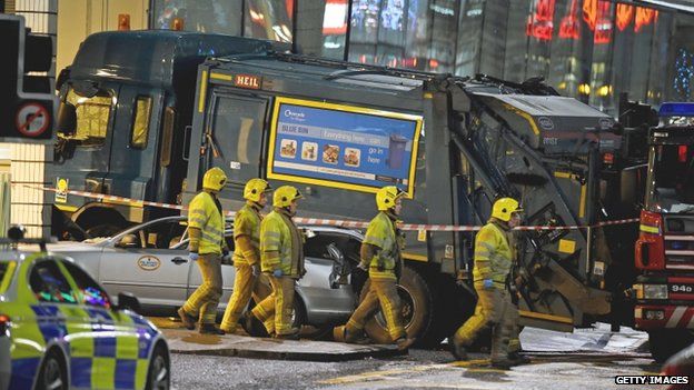 Bin lorry after crash in George Square Glasgow