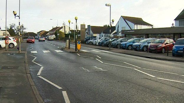 Kirby Cross fatal hit-and-run: Frinton man arrested - BBC News