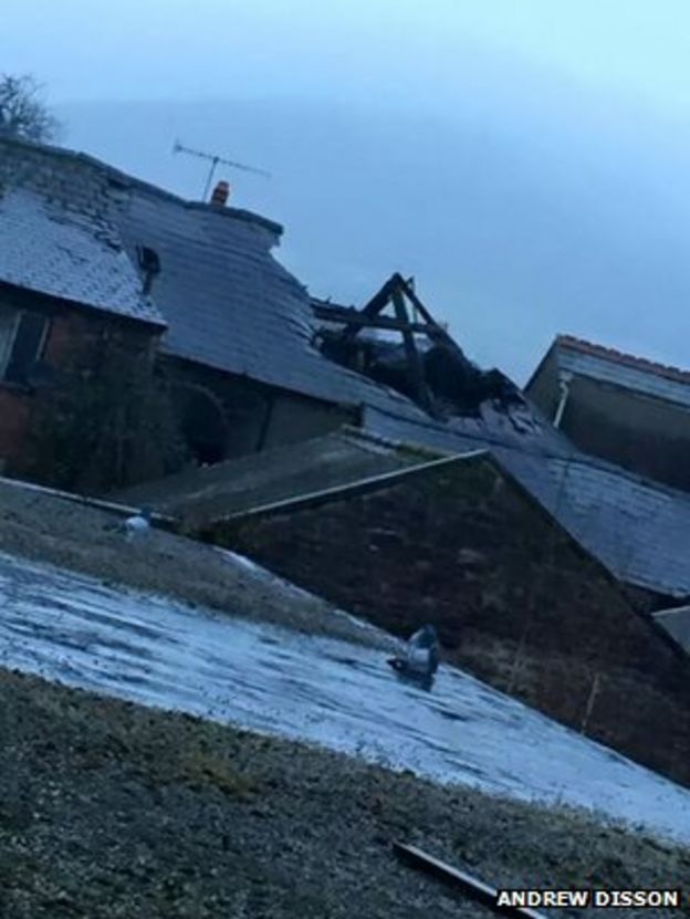 Monk Street in Abergavenny closed after 'serious' fire - BBC News