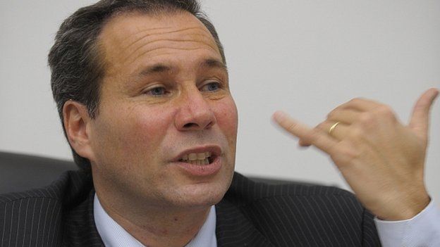 Alberto Nisman gives news conference in Buenos Aires on 20 May 2009