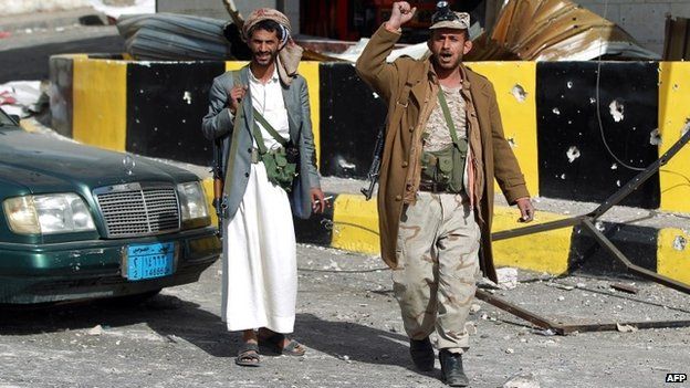 Houthi rebels in Sanaa (20 Jan 15)