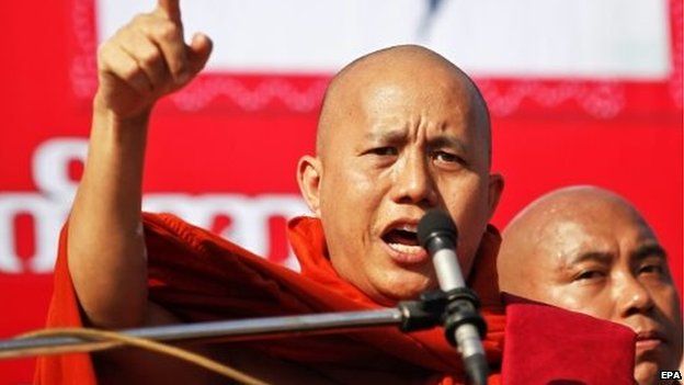 Ashin Wirathu at a rally against the UN in Yangon (16 Jan 2015)