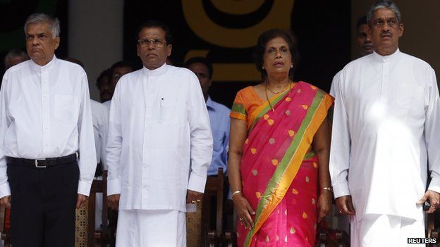 Sri Lanka rehabilitates ex-army chief Sarath Fonseka - BBC News