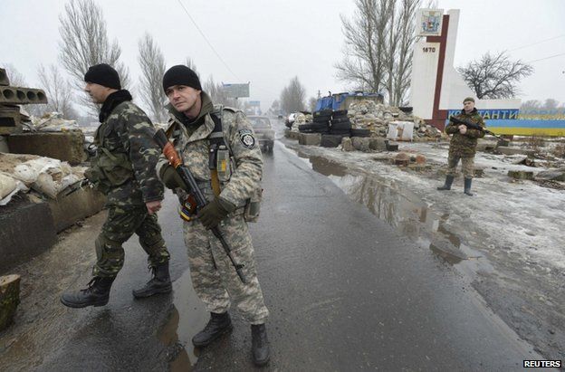 Ukraine Crisis Army Retreats At Donetsk Airport Bbc News