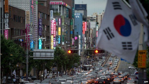 South Korea's annual economic growth beats estimates - BBC News