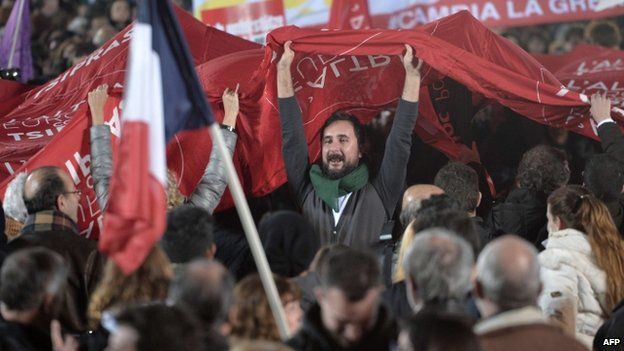 Syriza supporters celebrate in Athens. Photo: 25 January 2015