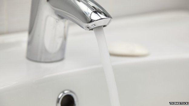 Tap water running