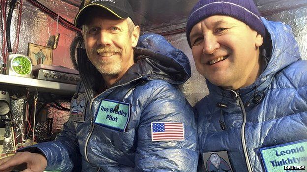 Pilots Troy Bradley and Leonid Tiukhtyaev in the capsule of the Two Eagles balloon. 25 Jan 2015