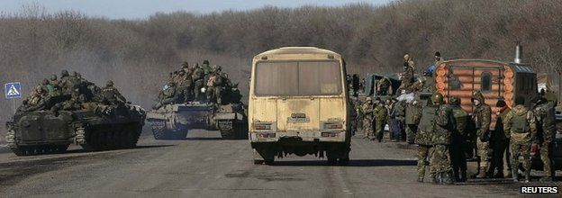 Ukrainian servicemen near Artemivsk after leaving area around Debaltseve - 18 February 2015