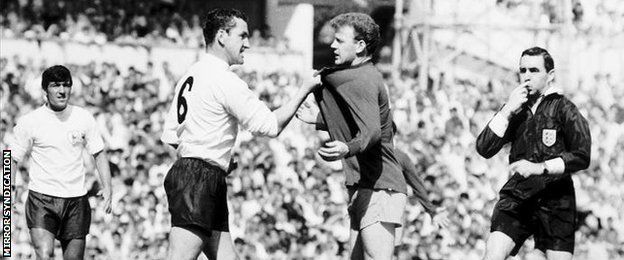 Dave Mackay and Billy Bremner