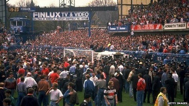 Hillsborough inquests: Police told to 'blame fans' - BBC News