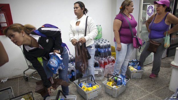 the Dia a Dia supermarket in the Propatria neighbourhood of Caracas, Venezuela, Tuesday, Feb. 3, 2015.