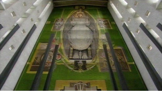 world-s-largest-tapestry-restoration-at-coventry-cathedral-begins