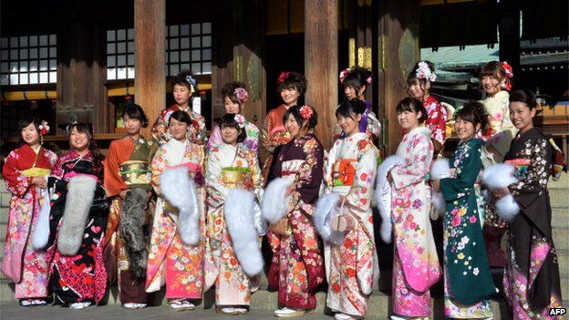 Japanese women tour guides at Meiji Shrine in Tokyo