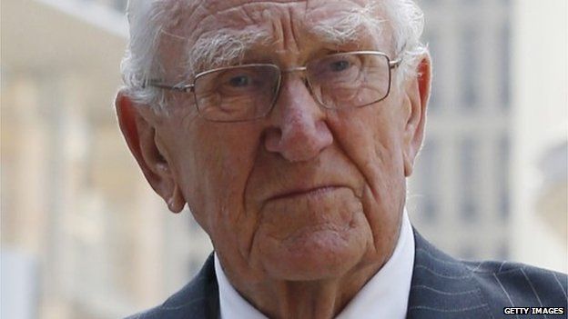 Malcolm Fraser died following a brief illness, his office said.