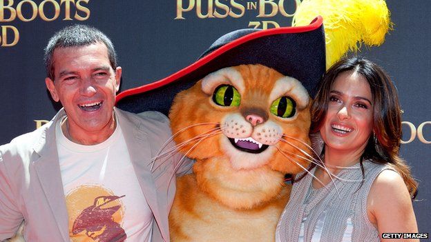Antonio Banderas and Salma Hayek at the Puss in Boots premiere