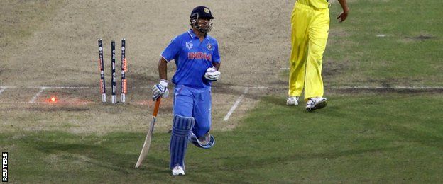 MS Dhoni is run out