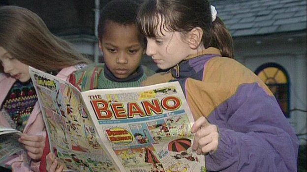 Children reading The Beano