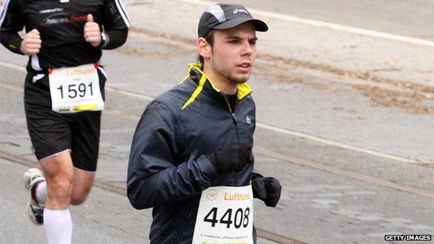 Andreas Lubitz participates in the Airport Hamburg 10-mile race on 13 September 2009 in Hamburg