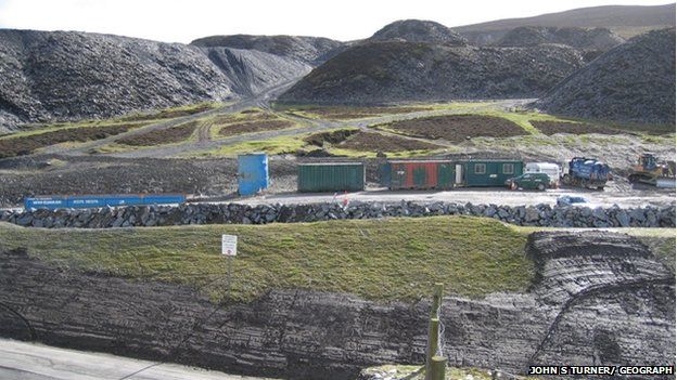 Moel-y-Faen Quarry