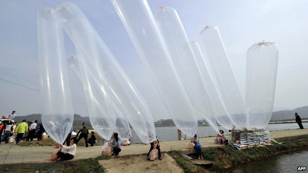 Activists prepare to release balloons near the North Korean border (April 2012)