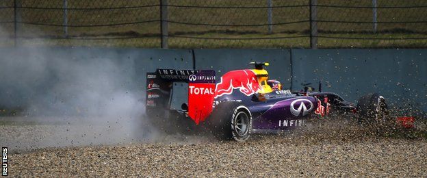 Daniil Kvyat was another casualty of second practice, taking off his front wing with a low-speed shunt