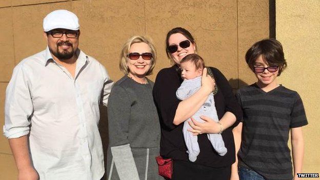 Twitter image from Hillary Clinton of family she met on way to Iowa