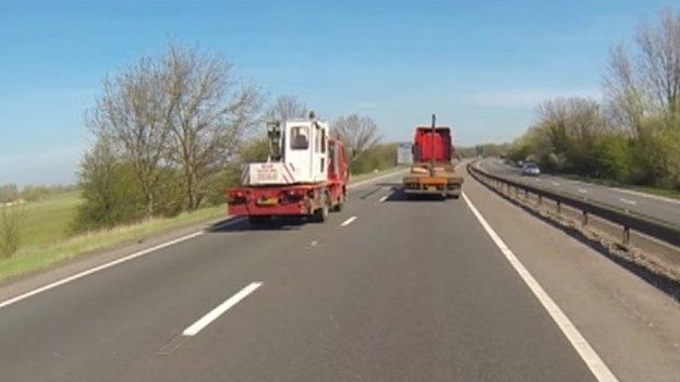 Lorry overtakes on A34