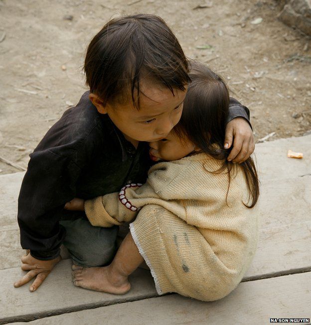 Two Hmong children in Can Ty, Ha Giang province, Vietnam (2007)