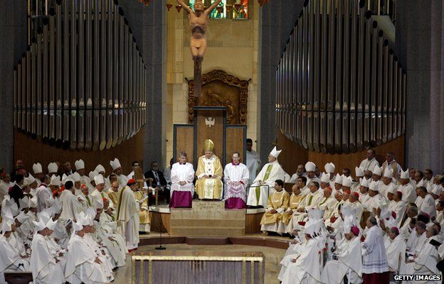 Pope Benedict XVI at the consecration of the Sagrada Familia