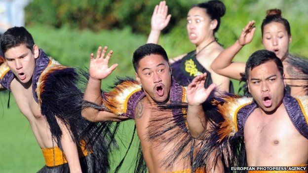 Prince Harry gets a Maori welcome in New Zealand - BBC News