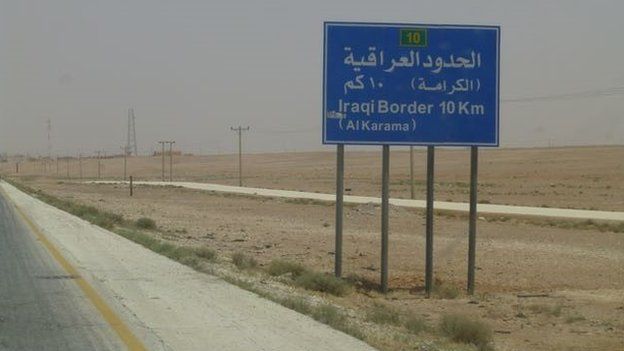 Main road through Jordanian desert to Iraqi border and Karama crossing (photo by Frank Gardner)