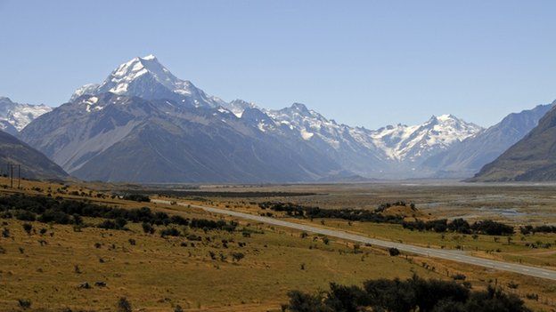 Mount Cook, file pic