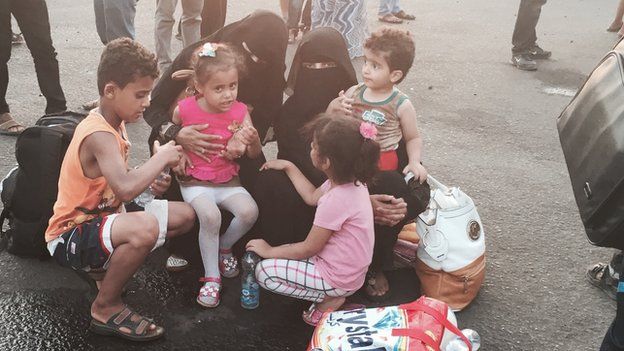 Selma and family - Yemeni refugees in Djibouti port - May 2015