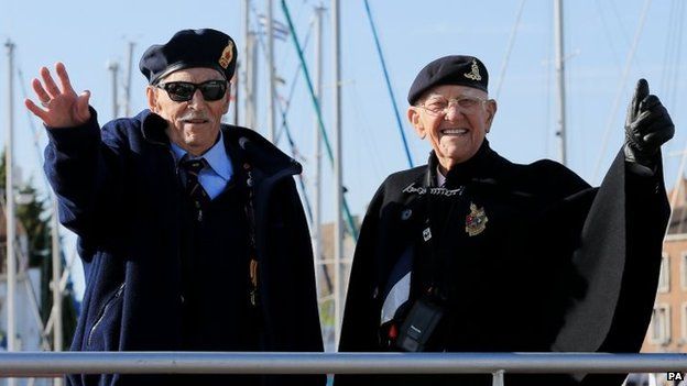 Dunkirk veterans Michael Bentall, 94, (left) and Garth Wright 95