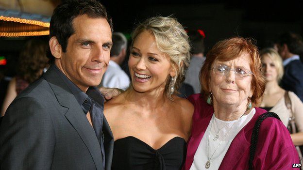 Ben Stiller (left) with his wife, actress Christine Taylor (centre), and his mother Anne Meara