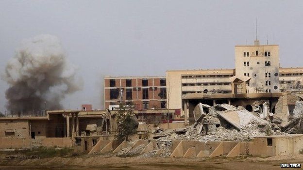 Air strike in Tikrit, Iraq (27 March 2015)