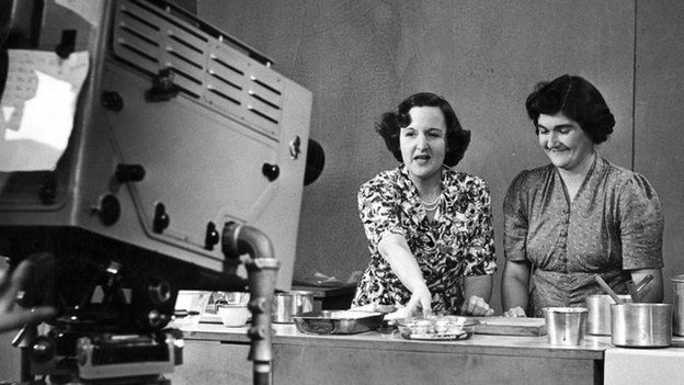 Marguerite Patten (left) with viewer Mrs Reed, 1950
