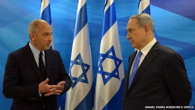 Stephane Richard (left) and Benjamin Netanyahu (12/06/15)