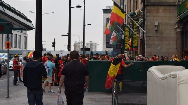 Fans on Saint Mary Street, Cardiff