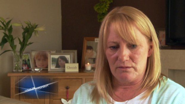 Cerys Yemm killing: Sex offenders housed at Argoed B&B - BBC News