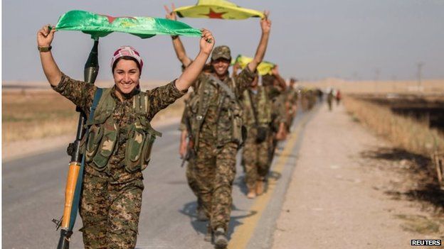 YPG fighters in Tal Abyad (15/06/15)