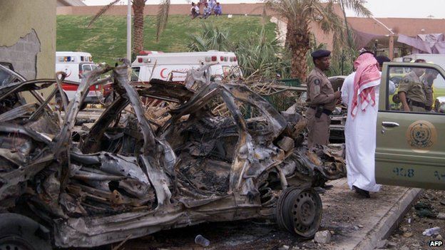 Aftermath of al-Qaeda suicide bomb attack in Riyadh, Saudi Arabia (13 May 2003)