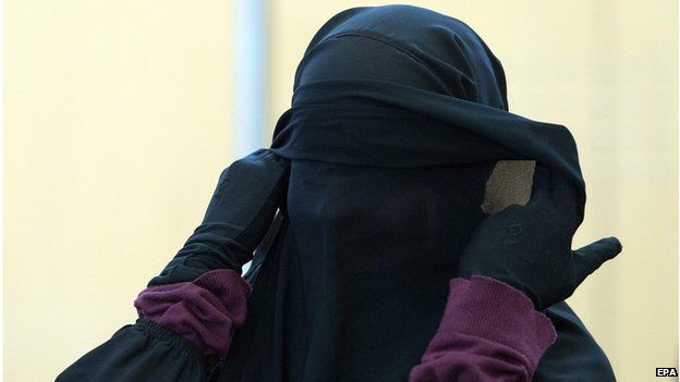 Female Muslim Converts Drawn To Islamic State Bbc News 