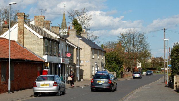 Bassingbourn Libyan troops 'threw village upside down' - BBC News