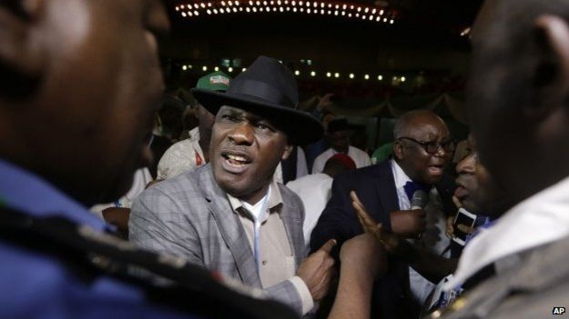 The count in Abuja was disrupted by an agent of Goodluck Jonathan's PDP party