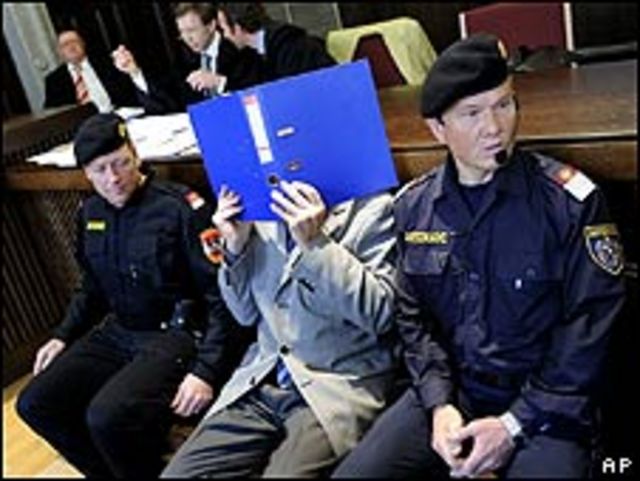 Josef Fritzl en los tribunales de Austria.