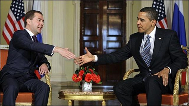 http://newsimg.bbc.co.uk/media/images/45624000/jpg/_45624515_31dimitry1.jpg