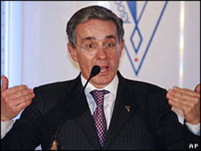 Álvaro Uribe
